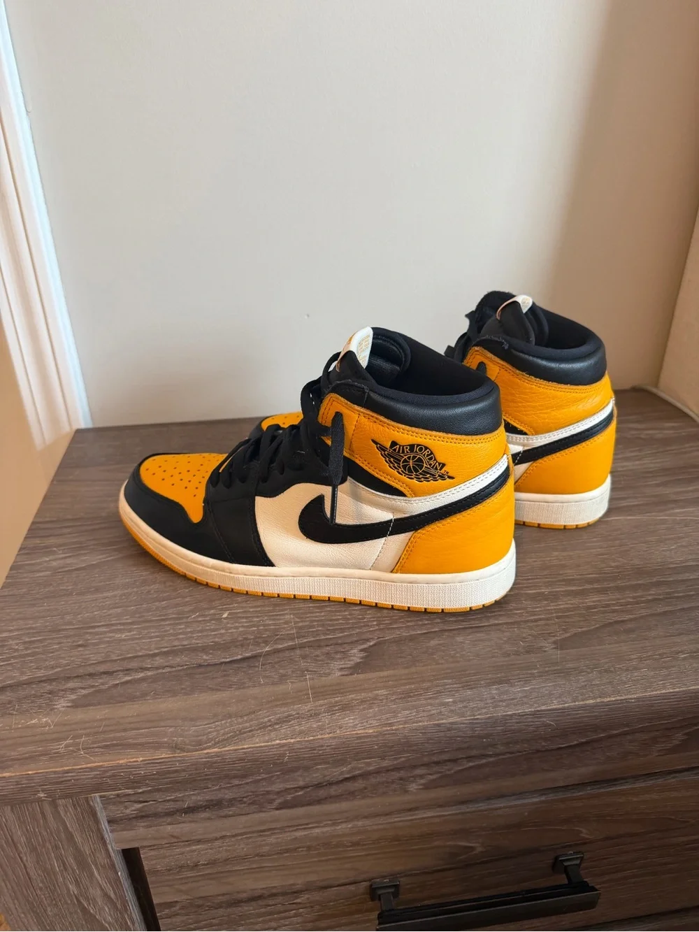 Air Jordan 1 “Yellow Ochre”
